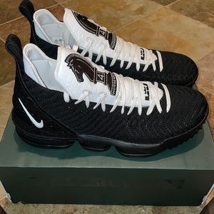 NIKE LEBRON XVI 4 HORSEMEN “NEW” Size 15